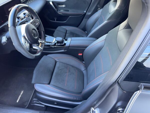 MERCEDES CLA 45 S AMG 4Matic+ Shooting Brake - immagine 5