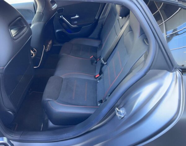 MERCEDES CLA 45 S AMG 4Matic+ Shooting Brake - immagine 6
